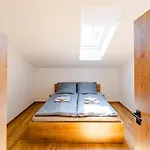 - Dolni Morava Апартаменты