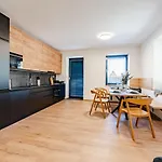 - Dolni Morava Апартаменты *