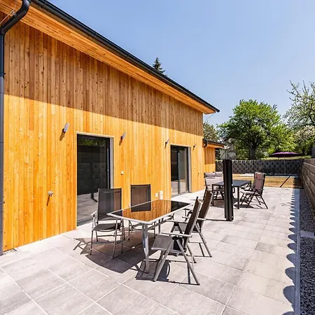 - Dolni Morava Apartment