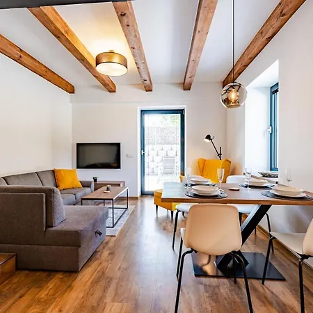 - Dolni Morava Apartment *