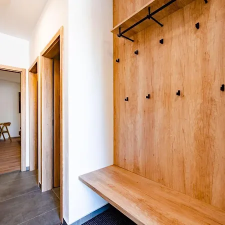 - Dolni Morava Apartment *