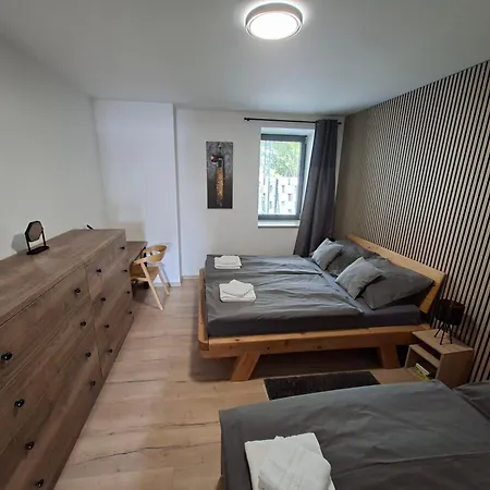 - Dolní Morava